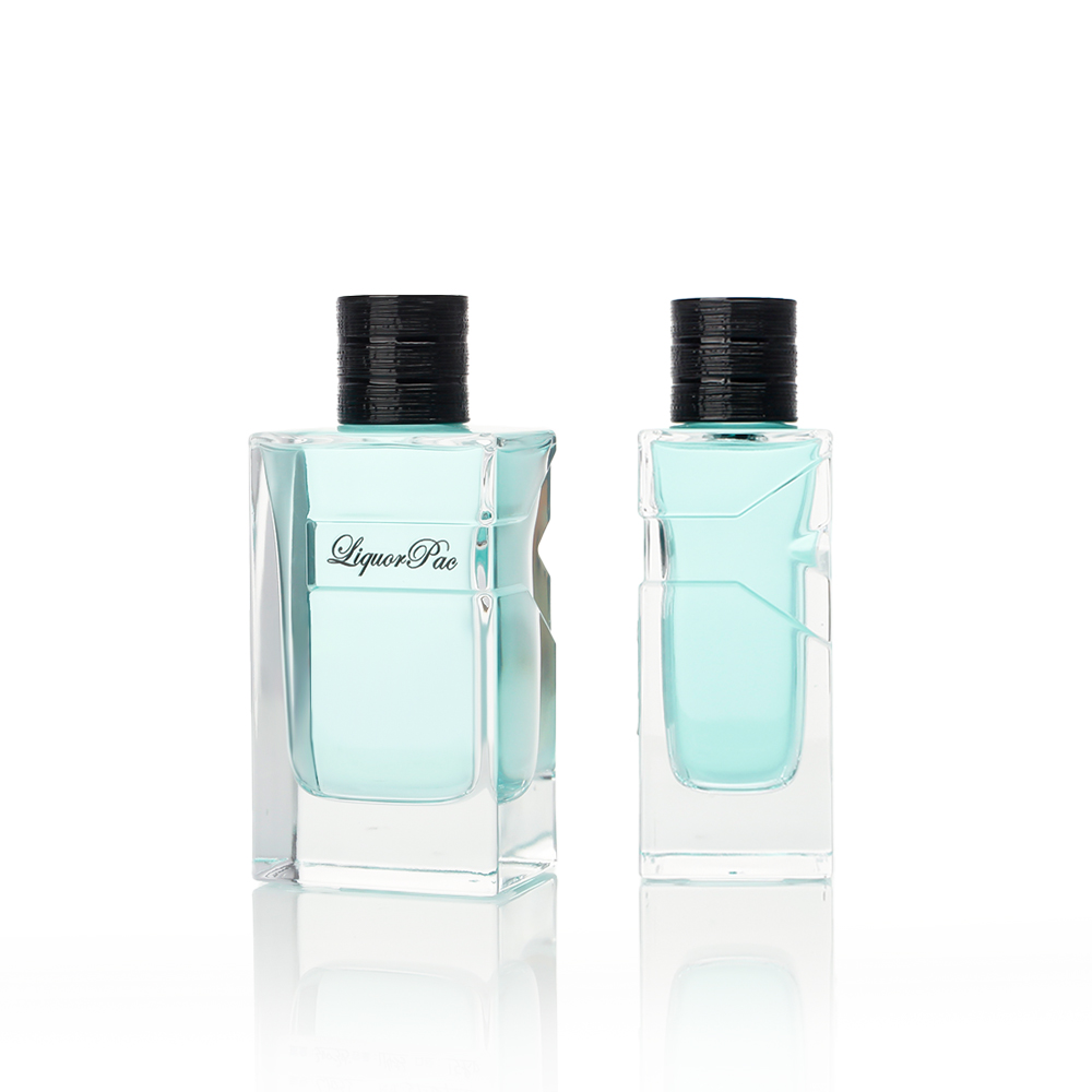 Minimalist polygonal perfume bottle 2