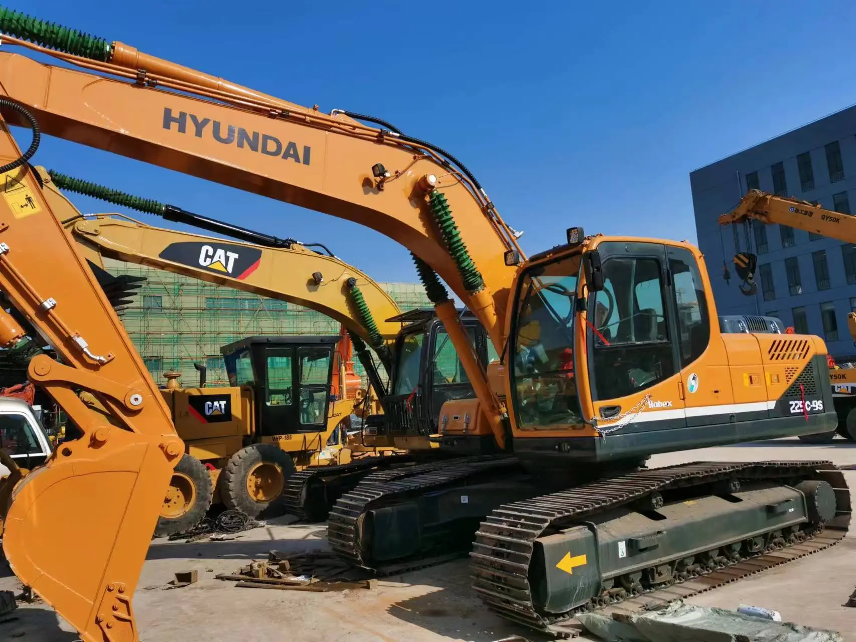 Used Mini Track Hoes for Sale PROVIDED by Junwei Machinery 3