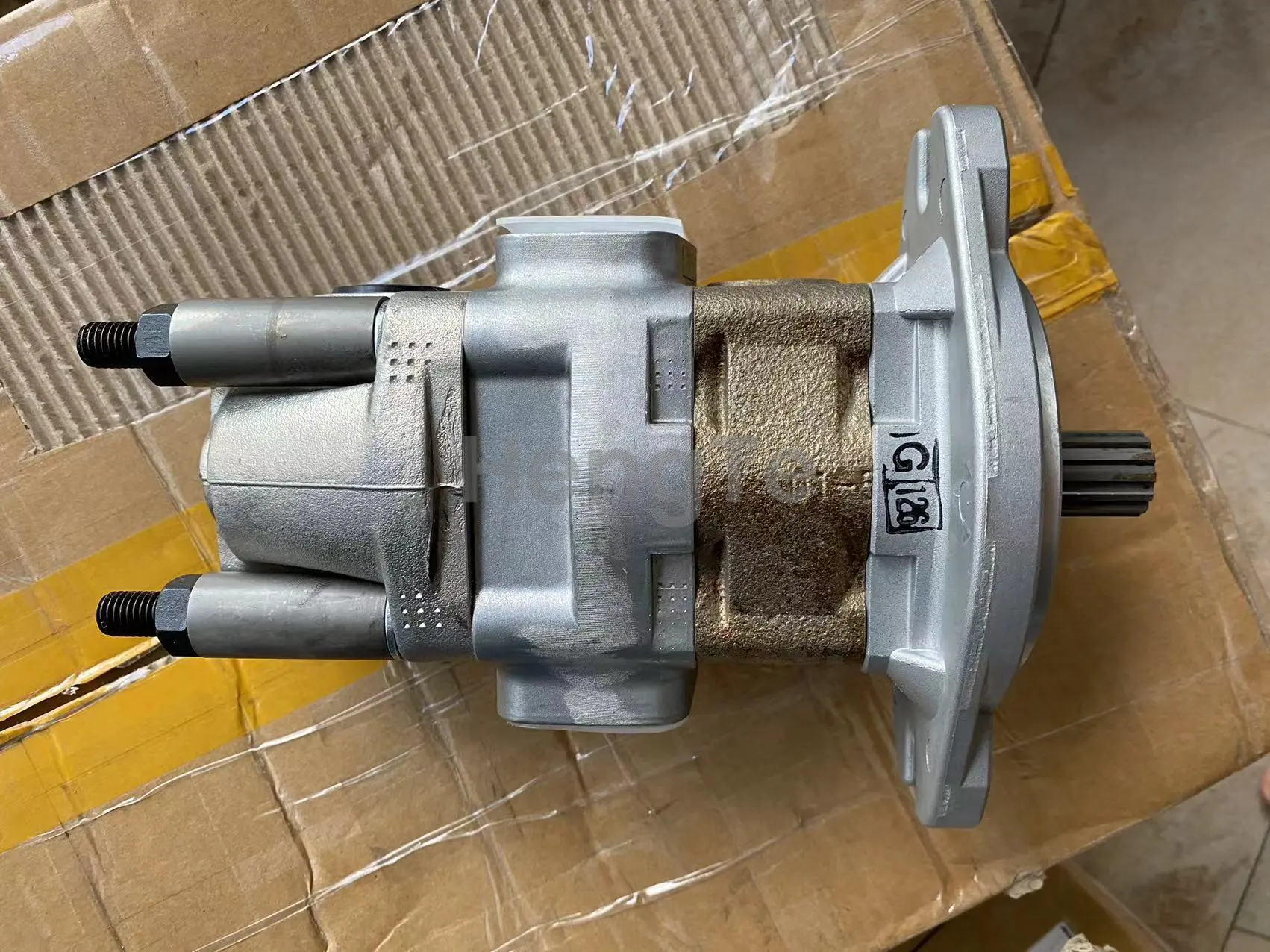KYB GEAR PUMP KFP5145-63-KP1013CYRF-SPF KFP51100-KP1013CBGH KFP5171-40-KP10077SCSF KFP2233-19AEALE 1