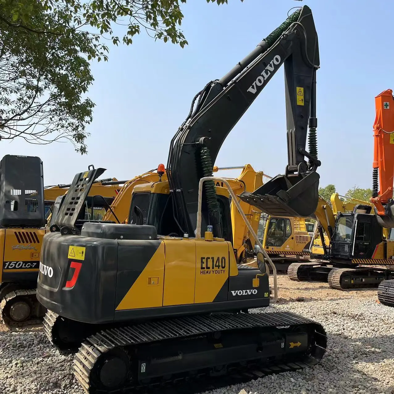 2018 VOLVO EC140 Used Excavator 14 Ton Secondhand Digger in Shanghai Yard 1