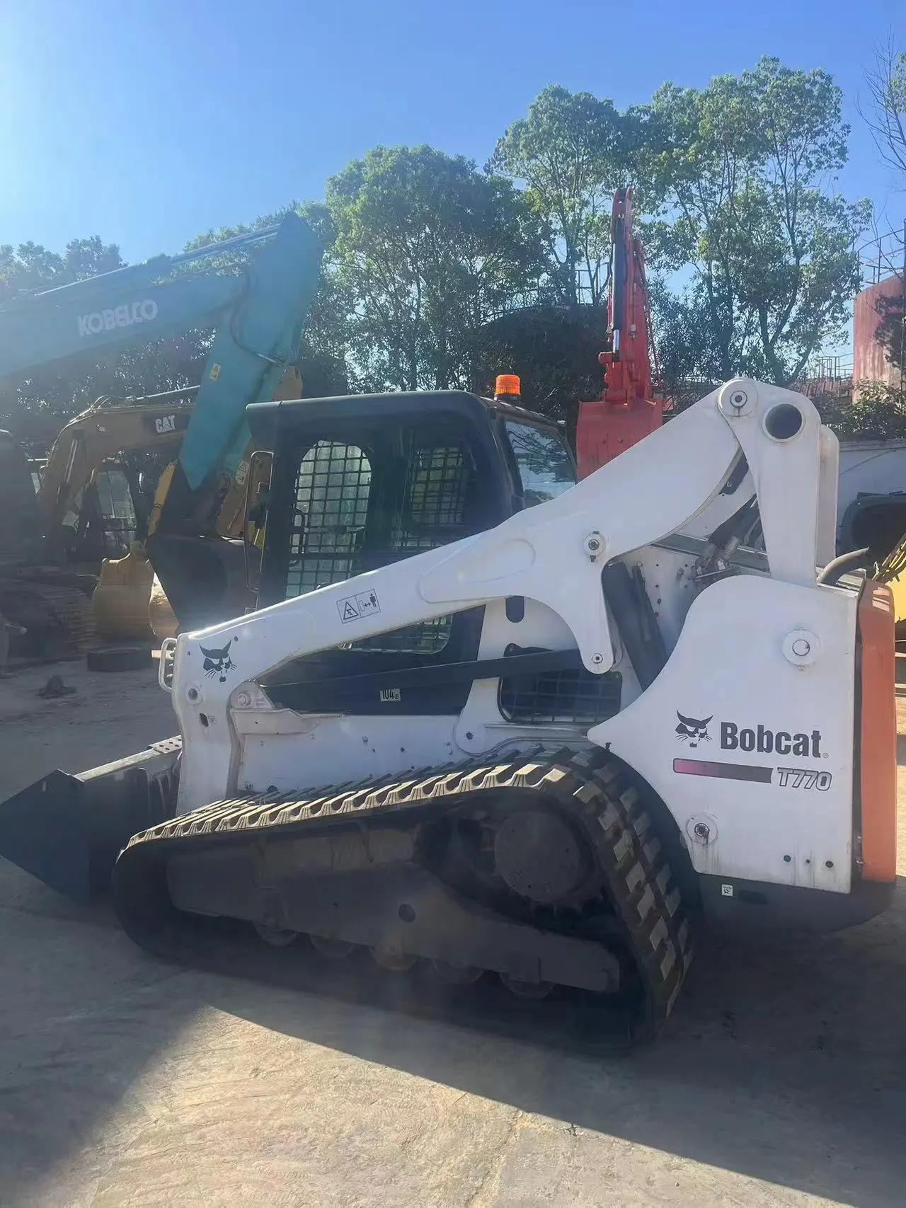 2019 BOBCAT T770 Used Crawler Skid Steer Loader High Quality Secondhand Loader in Shanghai Yard 1