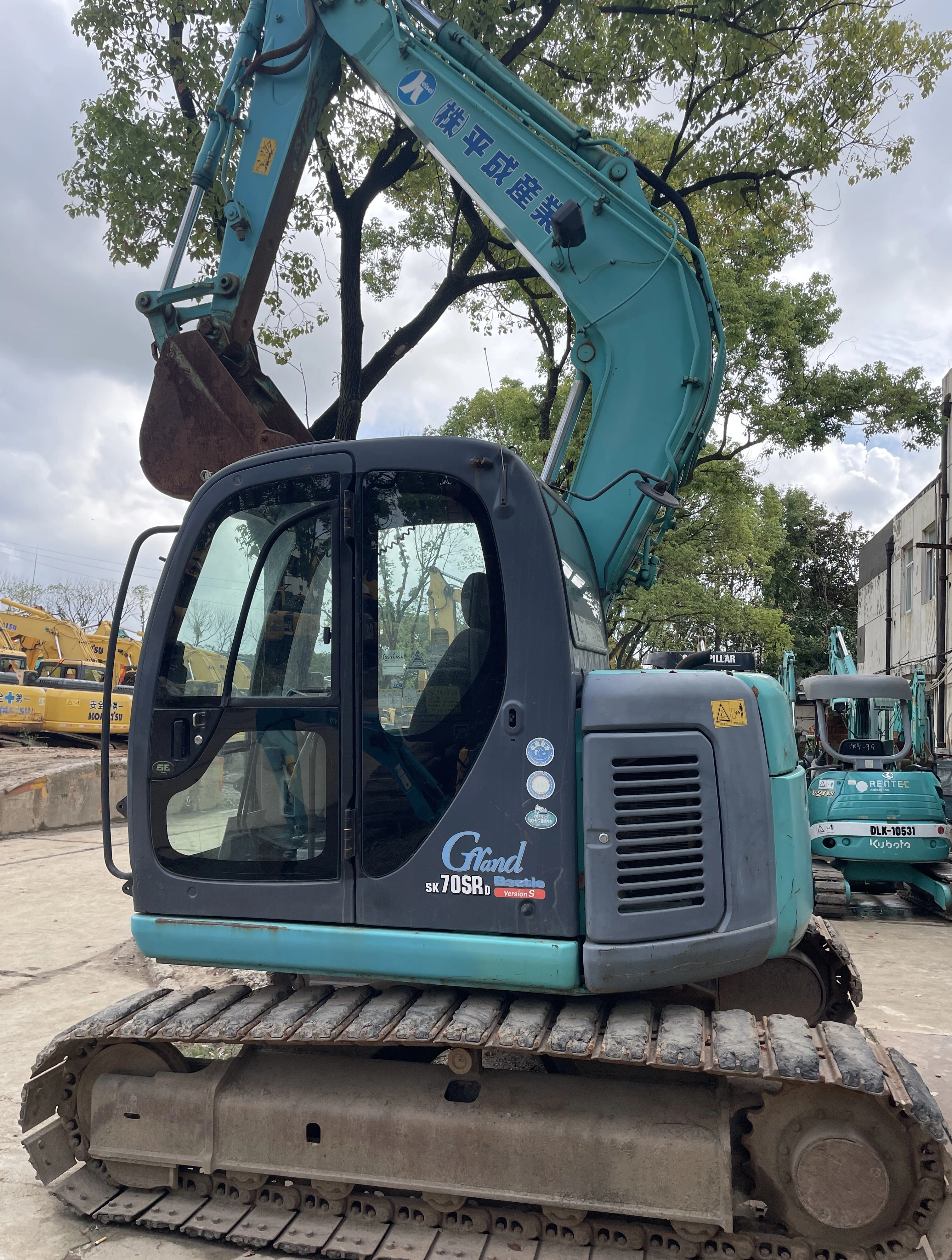 2018 KOBELCO SK70 Used Crawler Excavator 7 Ton Secondhand Digger in Shanghai Yard 1