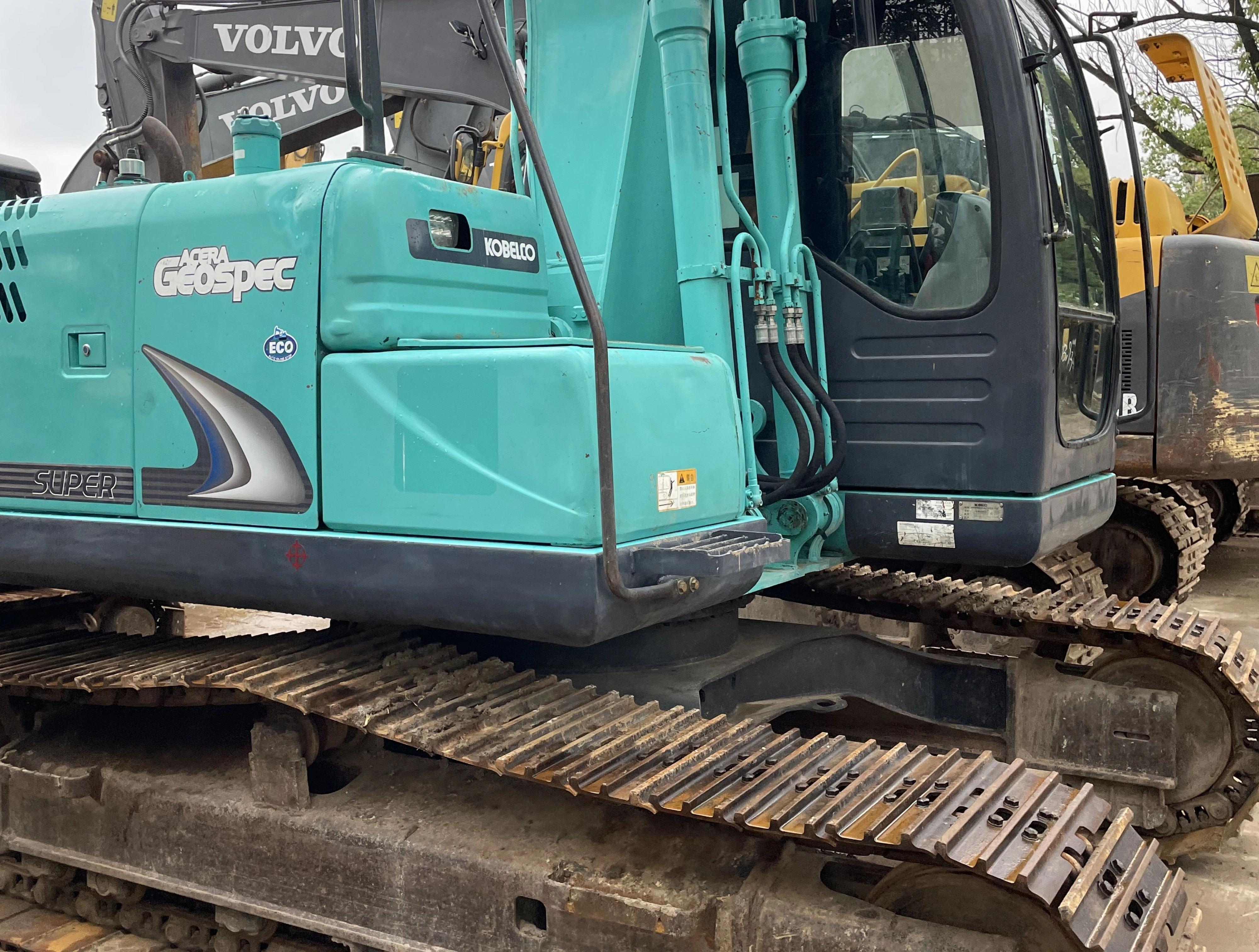 2018 KOBELCO SK130 Used Crawler Excavator 13 Ton Secondhand Digger in Shanghai Yard Global Delivery 1