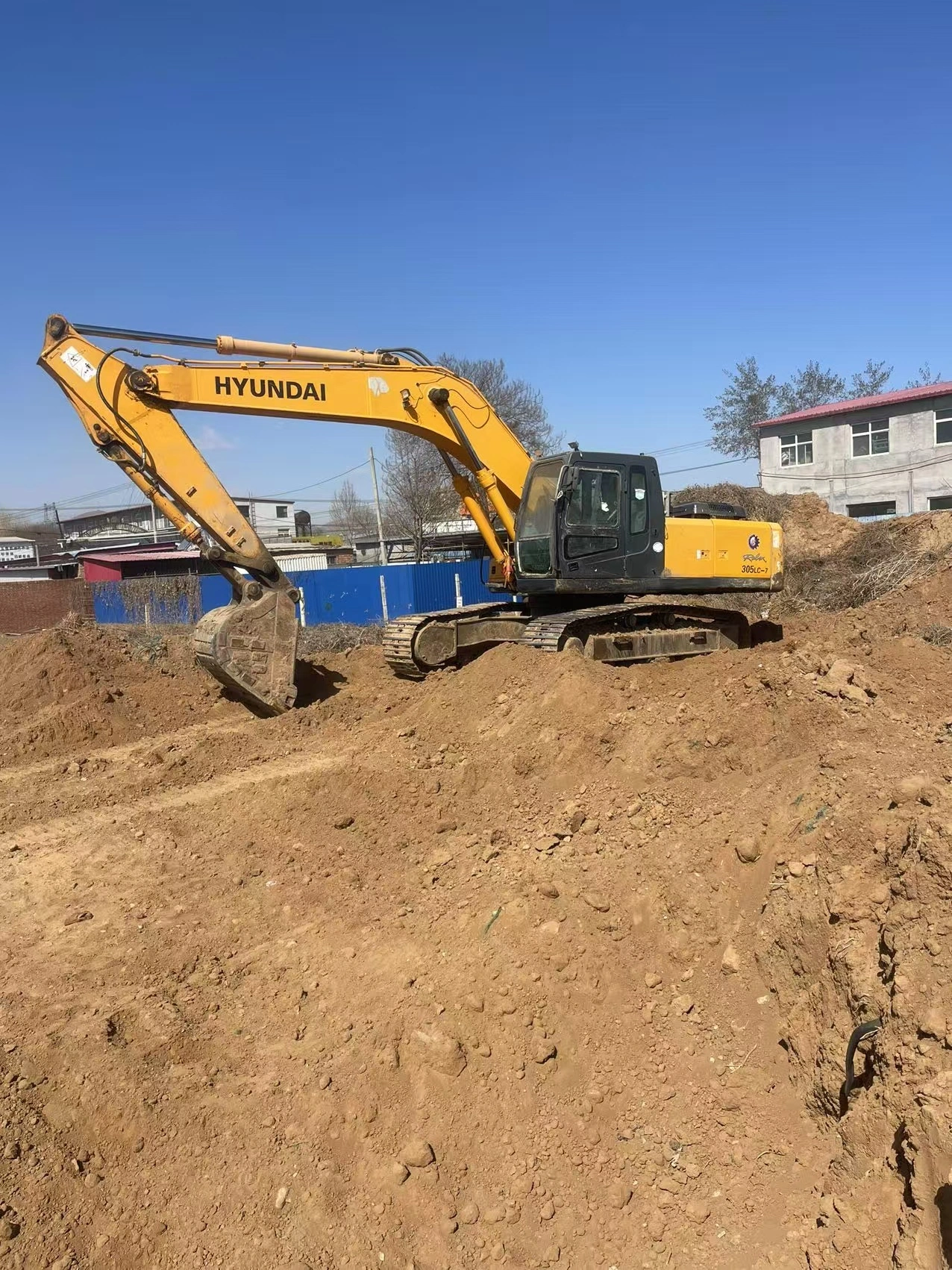 2013 HYUNDAI 305 LC-7 Usado Crawler Excavator Digger de segunda mano en Shanghai Yard Global Delivery 1