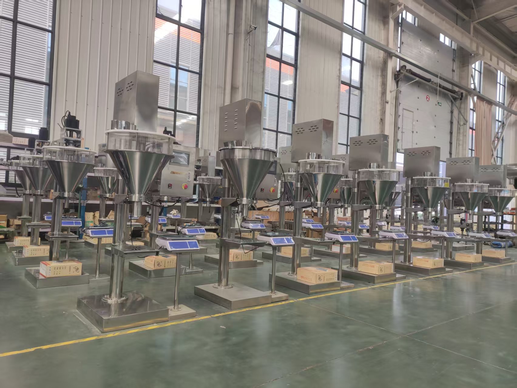 Máquina de llenado vertical semi automático 5