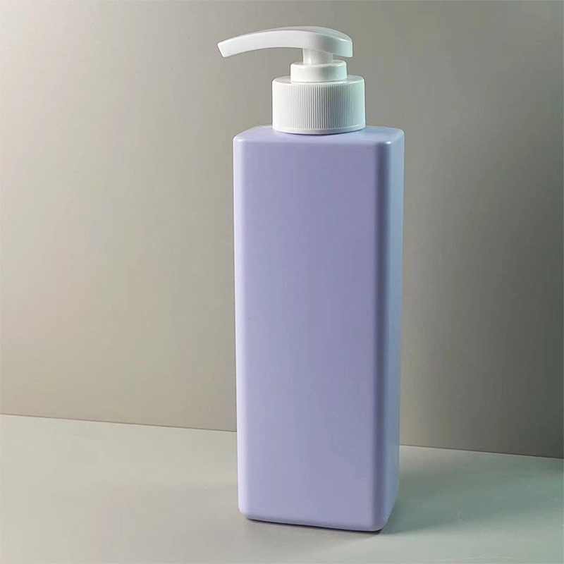 Smooth Action Pump Dispenser Perfect for Household Liquids 1