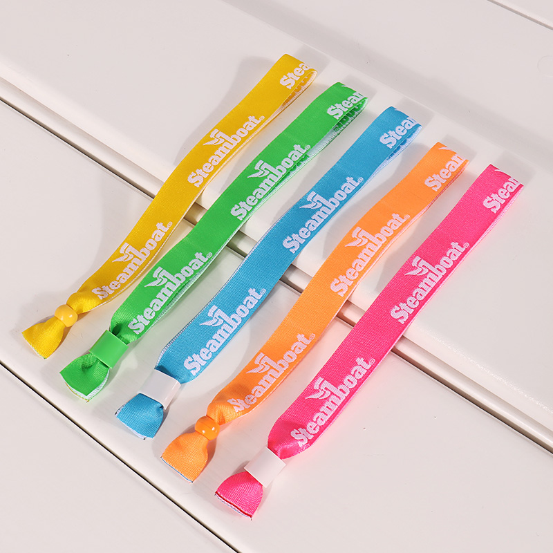 Gelang Band Polyester Wrist Custom Wristband Fabric Wristband dengan Penutup Kunci 2