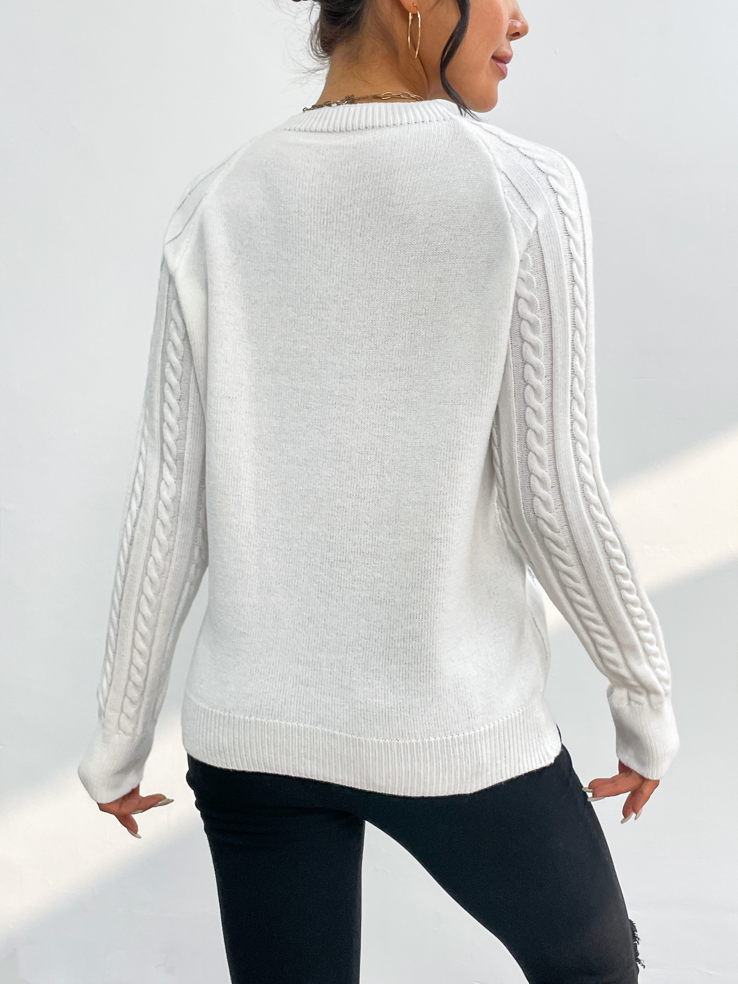 Ventilateur Flo Pull en tricot féminin Câble coule rond faux bouton Sleets raglan 2