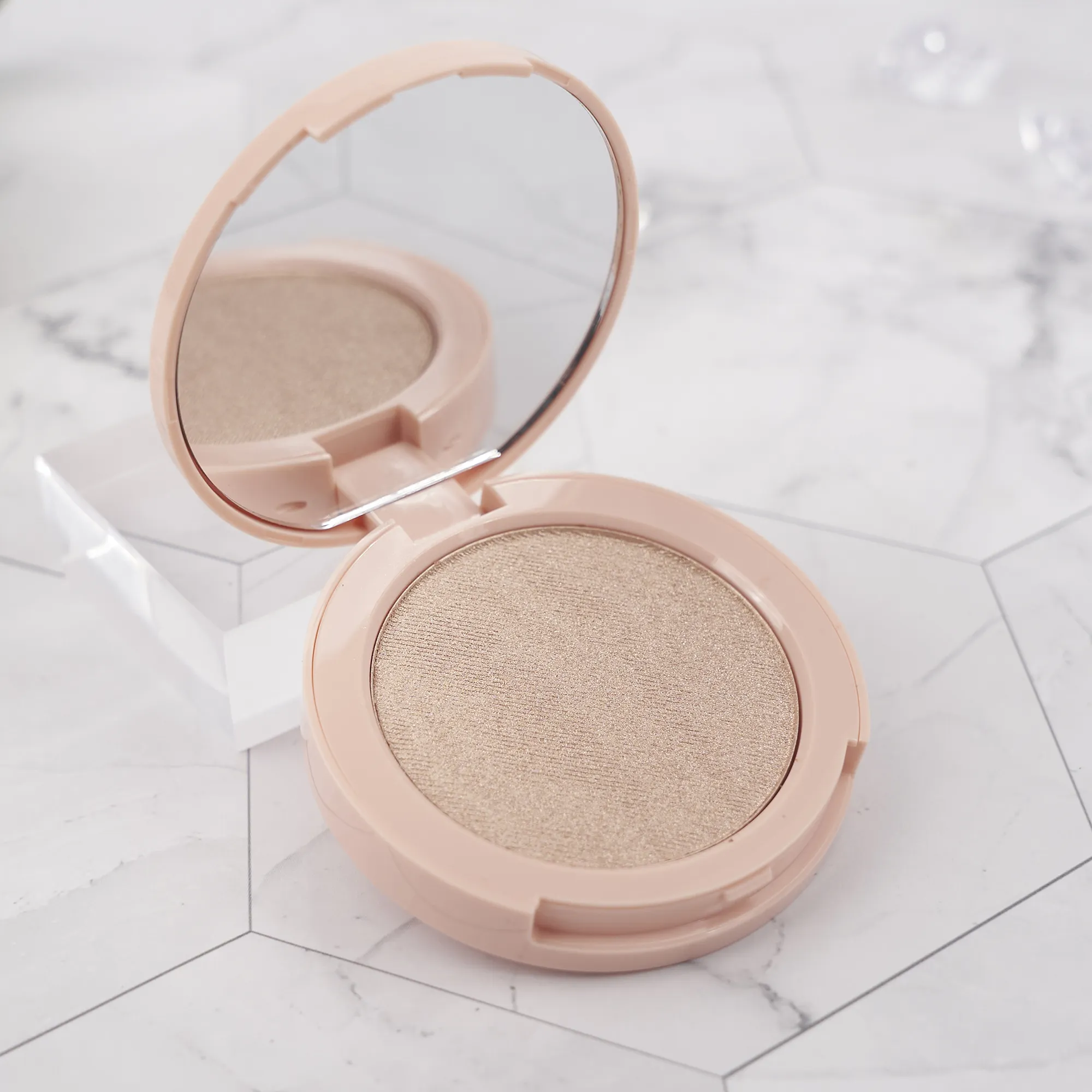 Powder Highlighter Pink by Aqua Beauty 6
