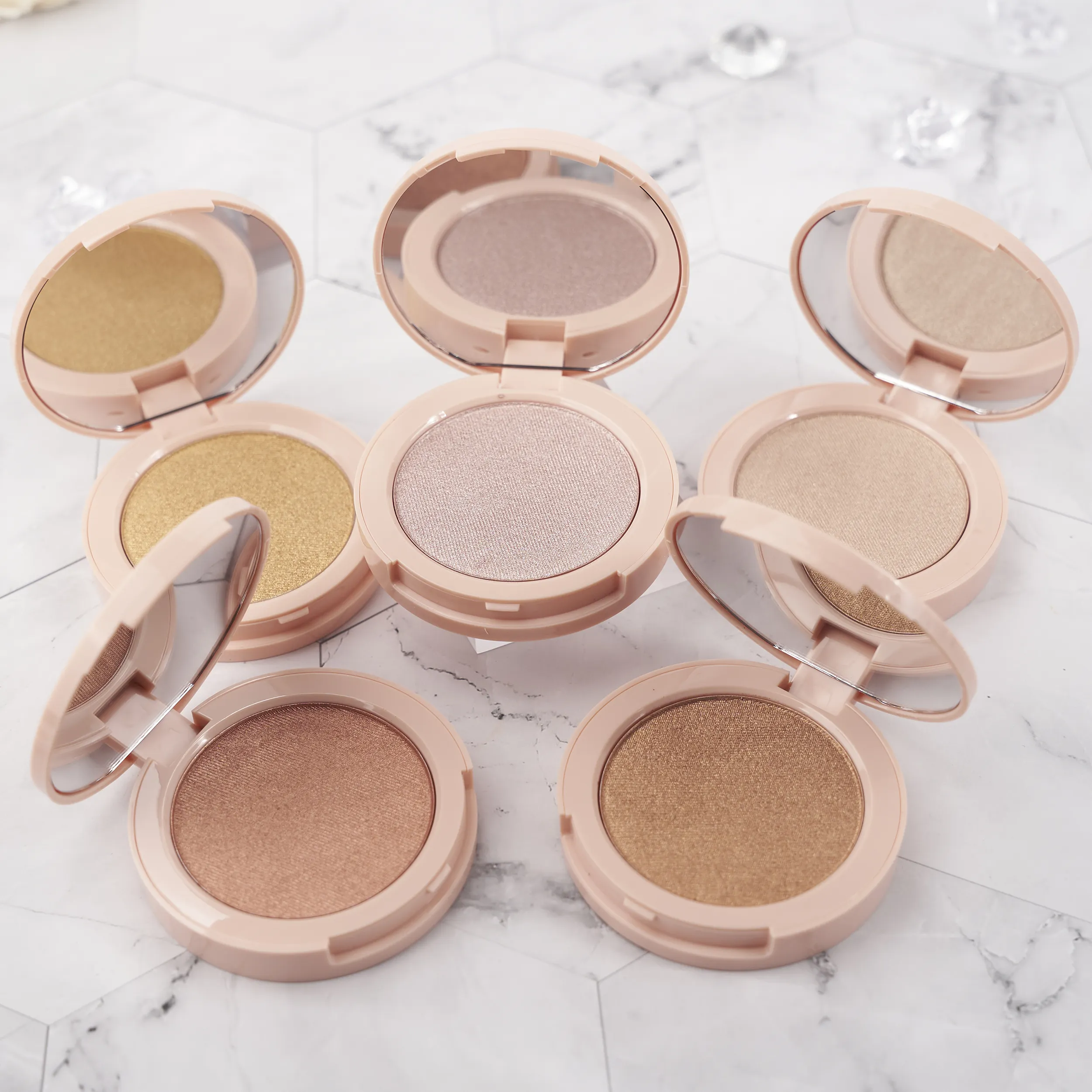 Powder Highlighter Pink by Aqua Beauty 4