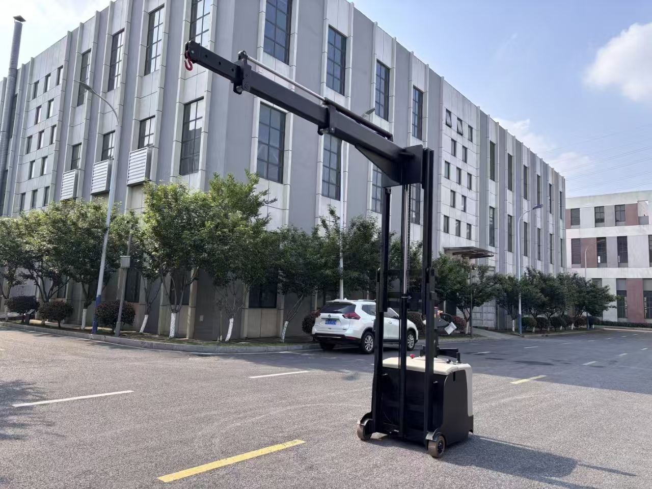 New 200 kg Lifting Capacity 3000 mm Lifting Height Non-Standard Boom Telescopic Stacker Restaurant Manufacturing Plant Home Use 7