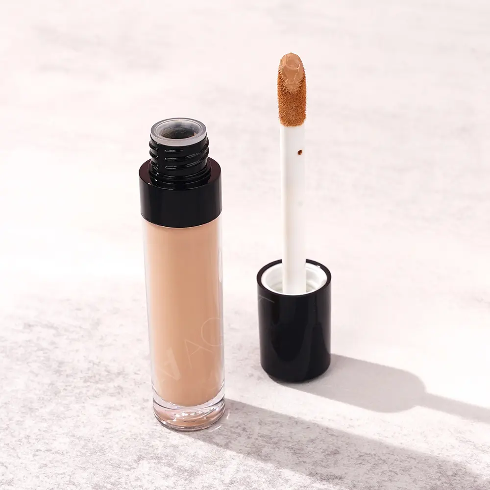 Concealer for Older Skin BLACK by Aqua Beauty 3