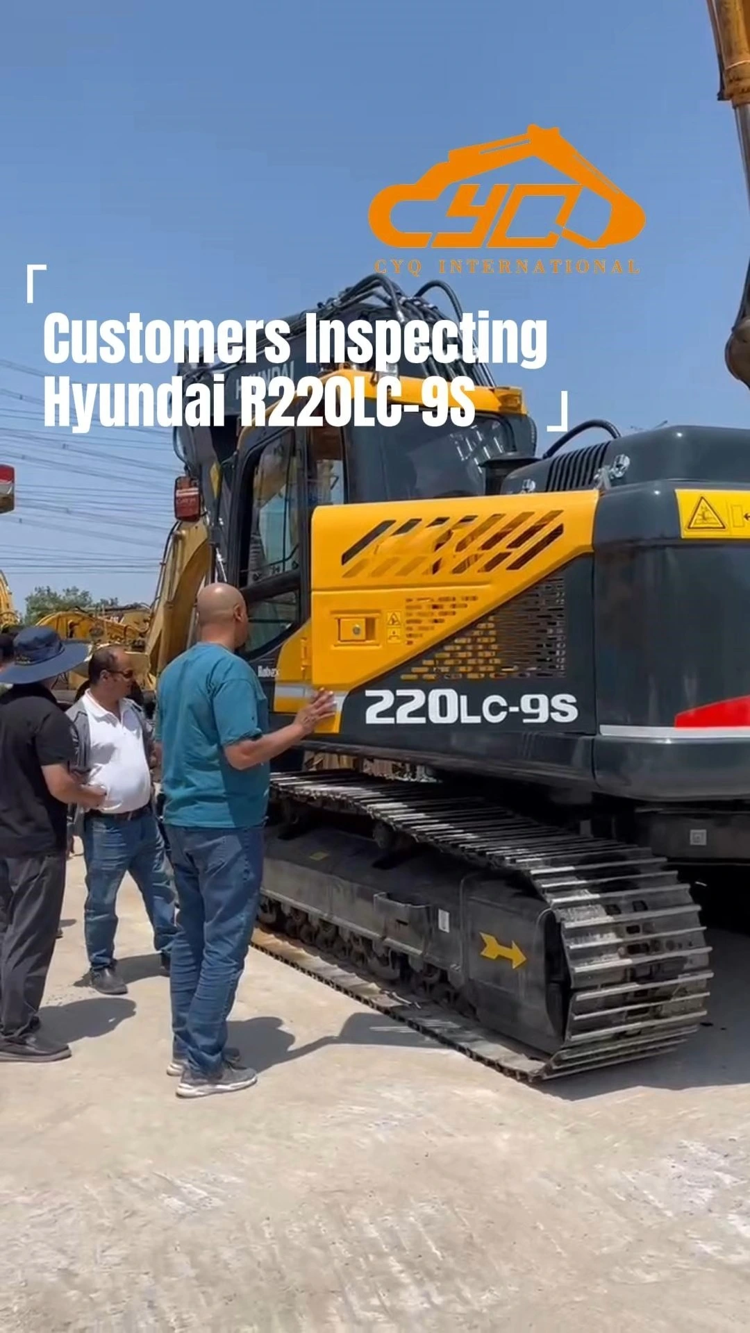 Pelle hydraulique Hyundai 220LC-9S d'occasion en bon état 1