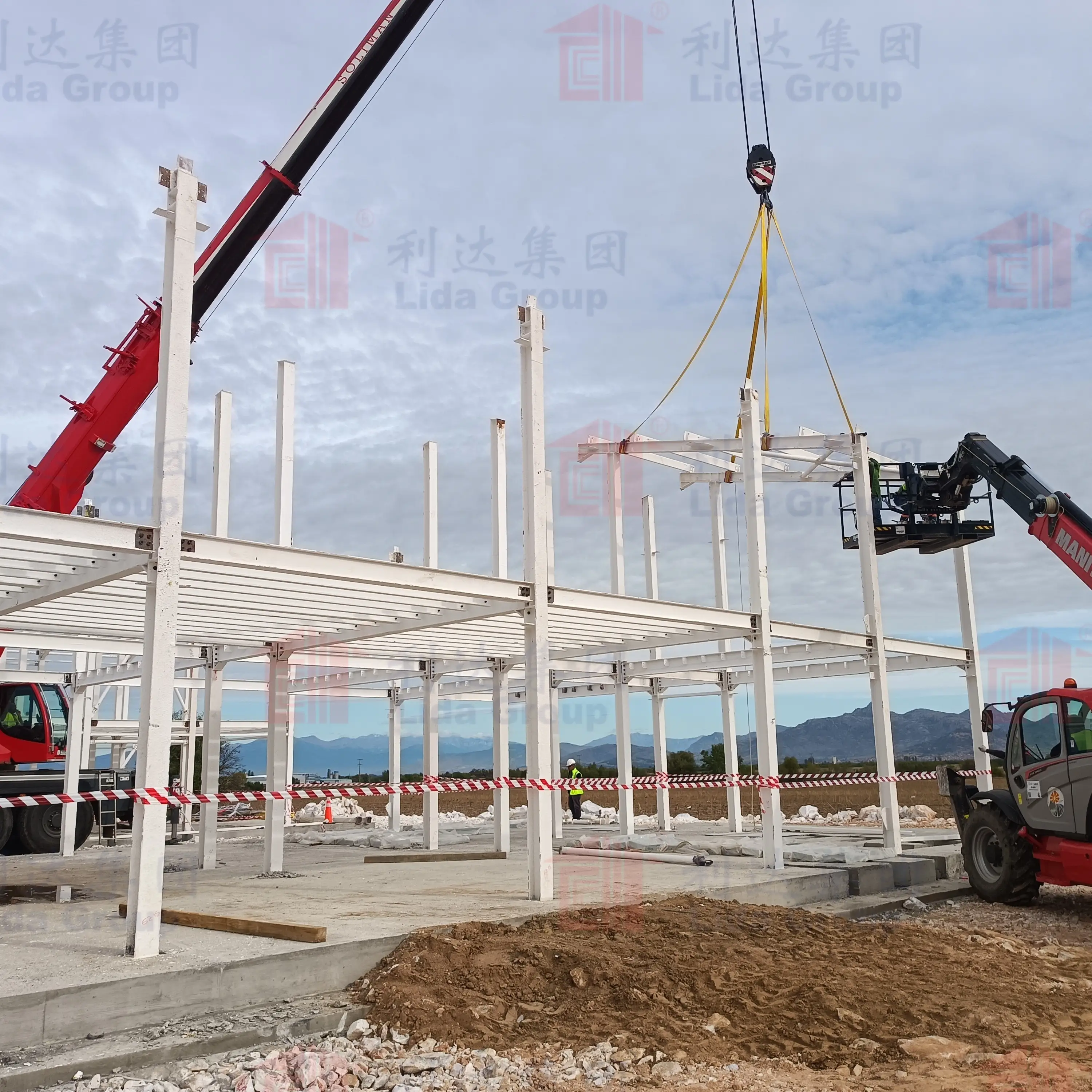 Best Price 2025 Prefab Warehouse Kits - Heavy Steel Frame Workshop Buildings 100x200m Custom Size for Logistics Hub​​ 1