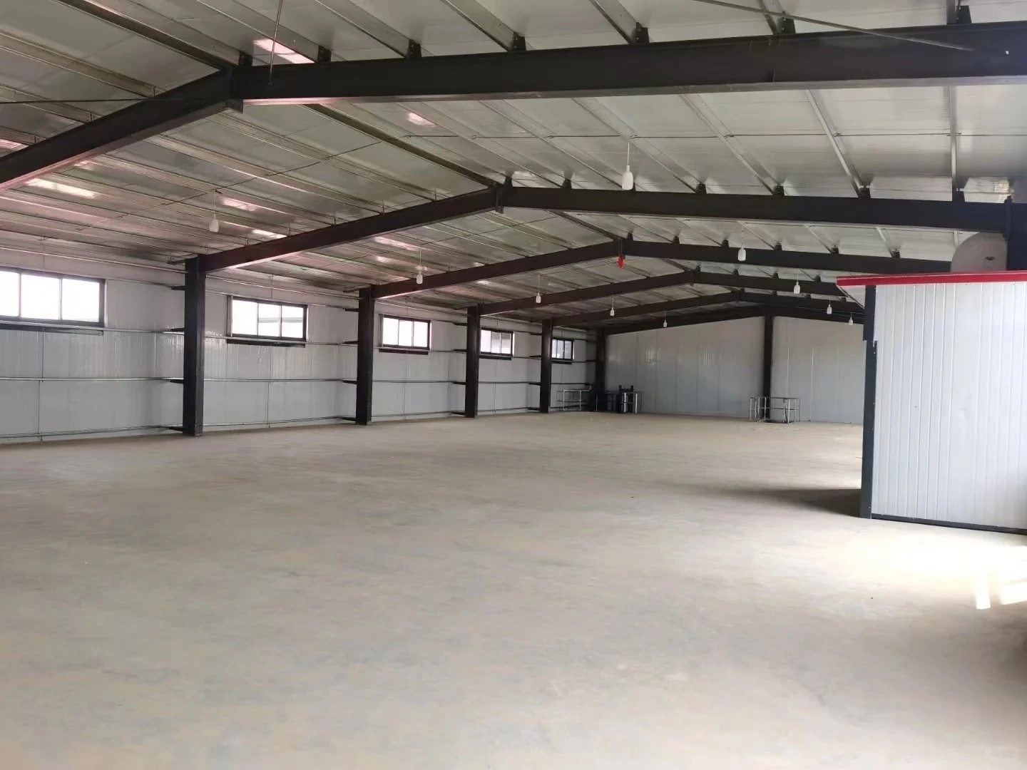 Pre-engineered Building Light Weight Prefabricated Metal Steel Structure Farm Warehouse Workshop Shed 1