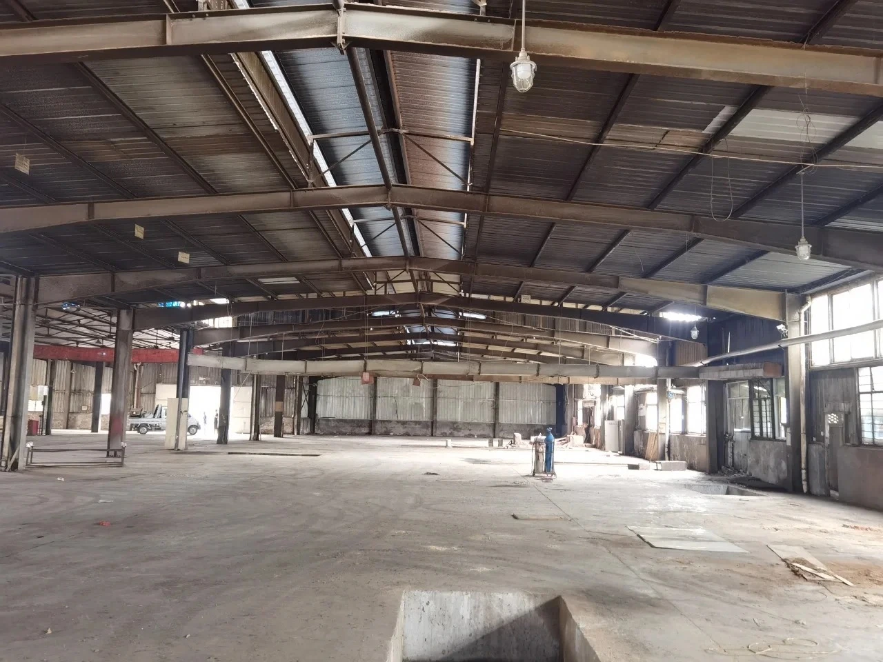 Low Price Heavy Steel Structure Warehouse 1