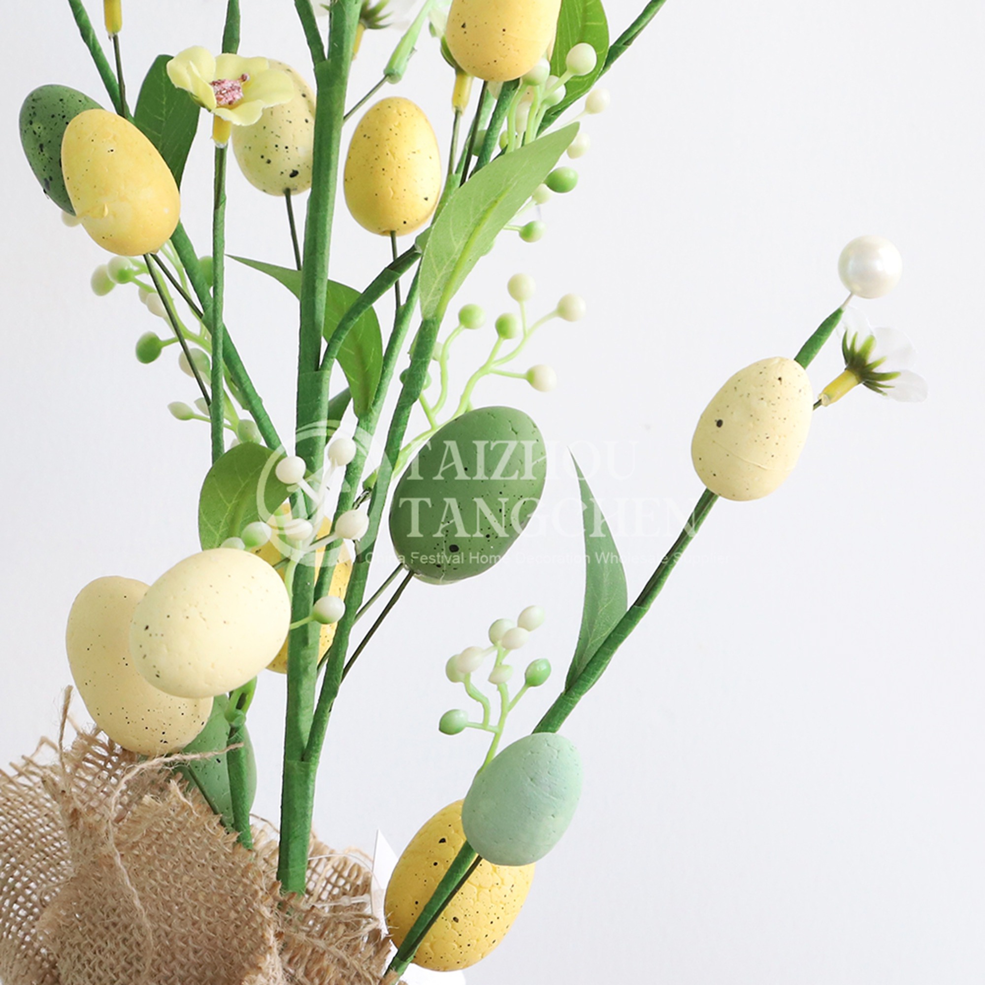 Pascua de vacaciones Funny Ceramic Ceramic Cazas de huevo de huevo de conejo Figura de escritorio 3