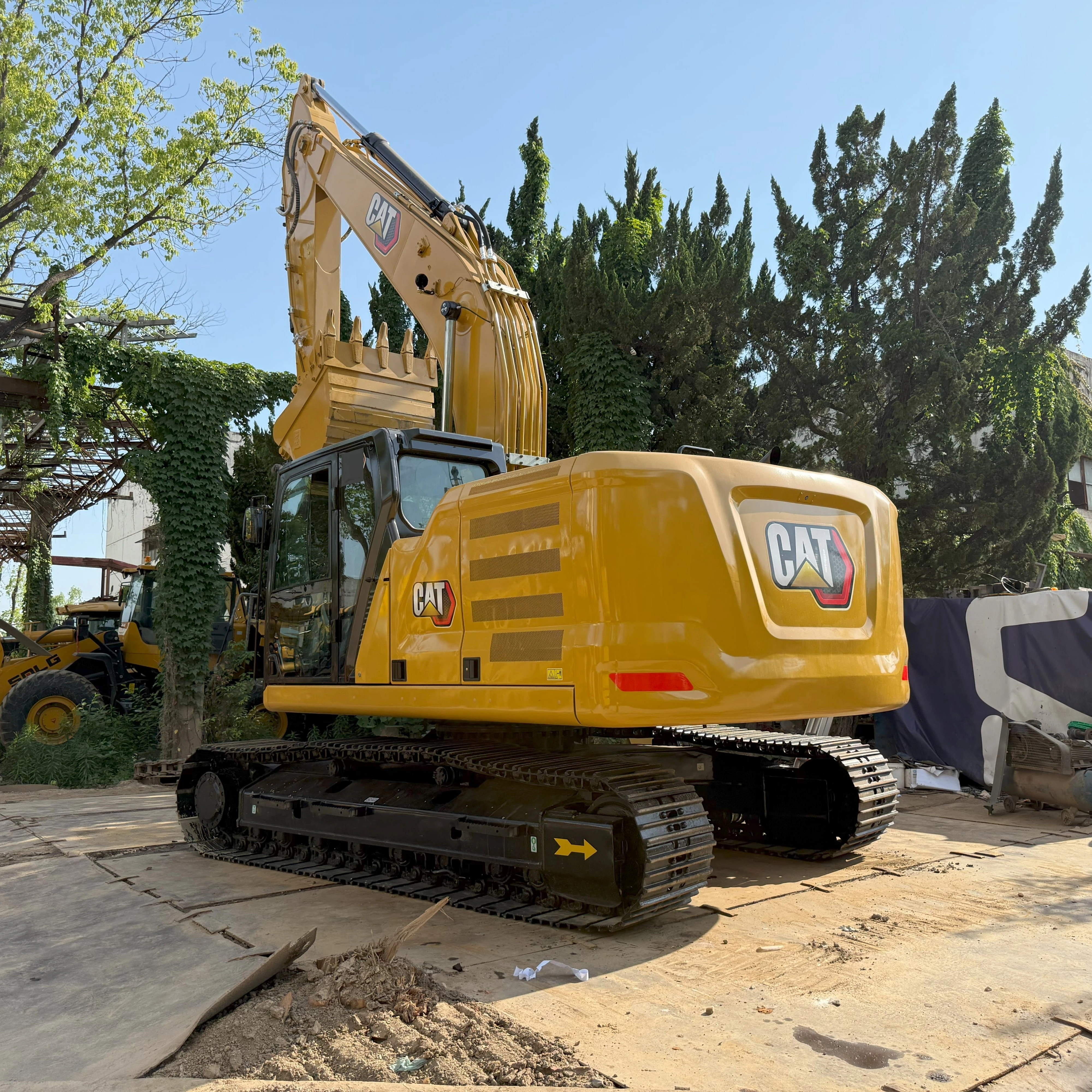 2023 Cat 320GC 사용 유압 크롤러 굴삭기 20 톤 중고 파기 상하이 야드에 재고가 있습니다. 1