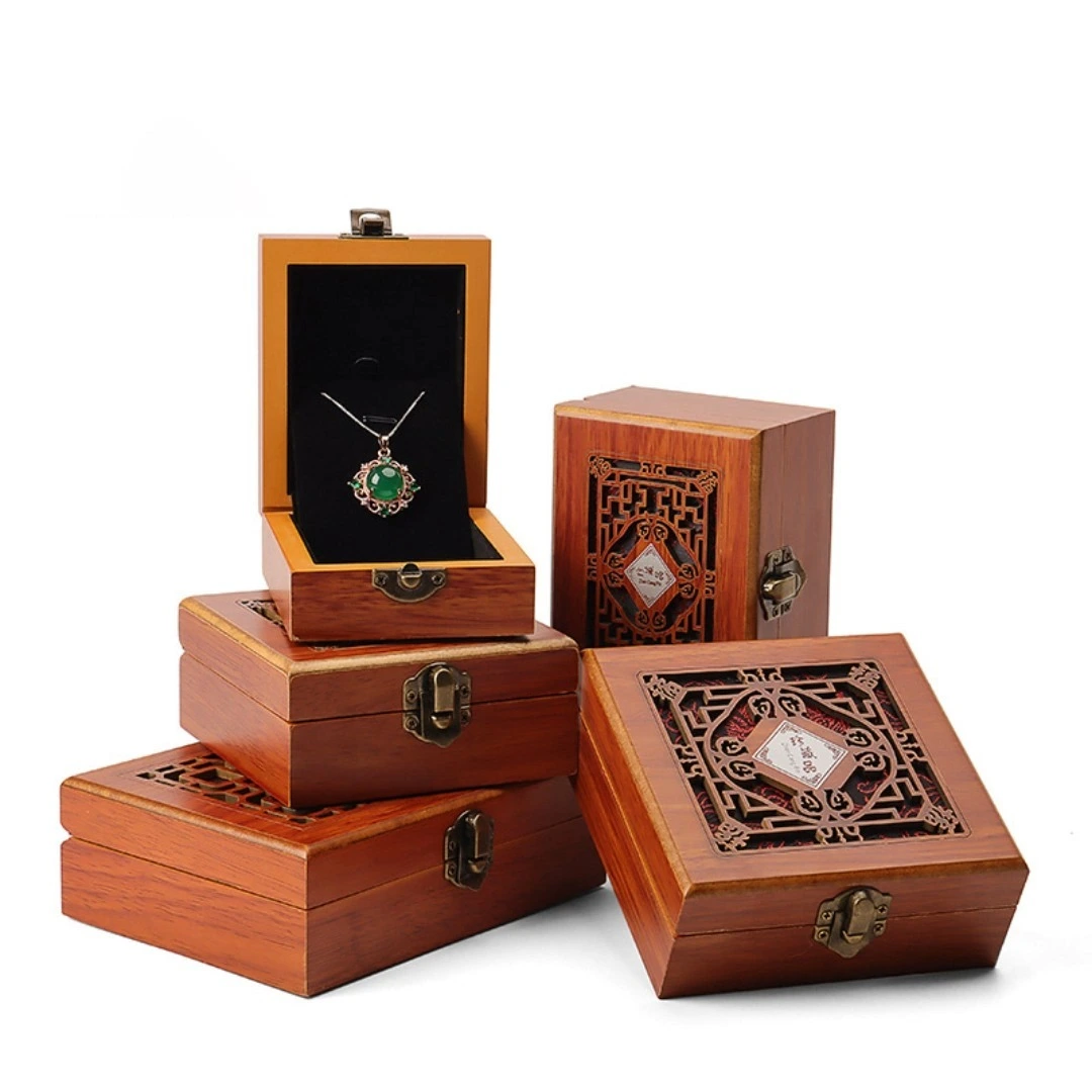 Chinese retro brass buckle wooden jewelry box antique bracelet string pendant collectibles jewelry gift storage box 1