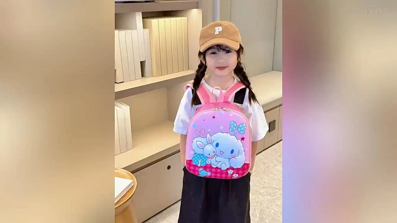新しい漫画の子供用バックパックダブルショルダーバッグトレンディでかわいいエッグシェル3Dバッグ幼稚園の赤ちゃんのバグ 1