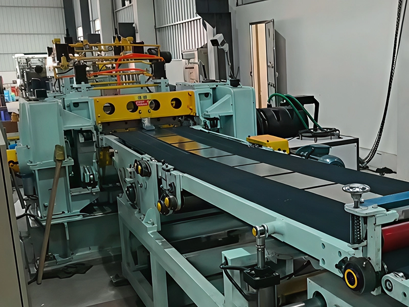 Intelligent high-speed 650 slitting machine for all kinds of materials 1