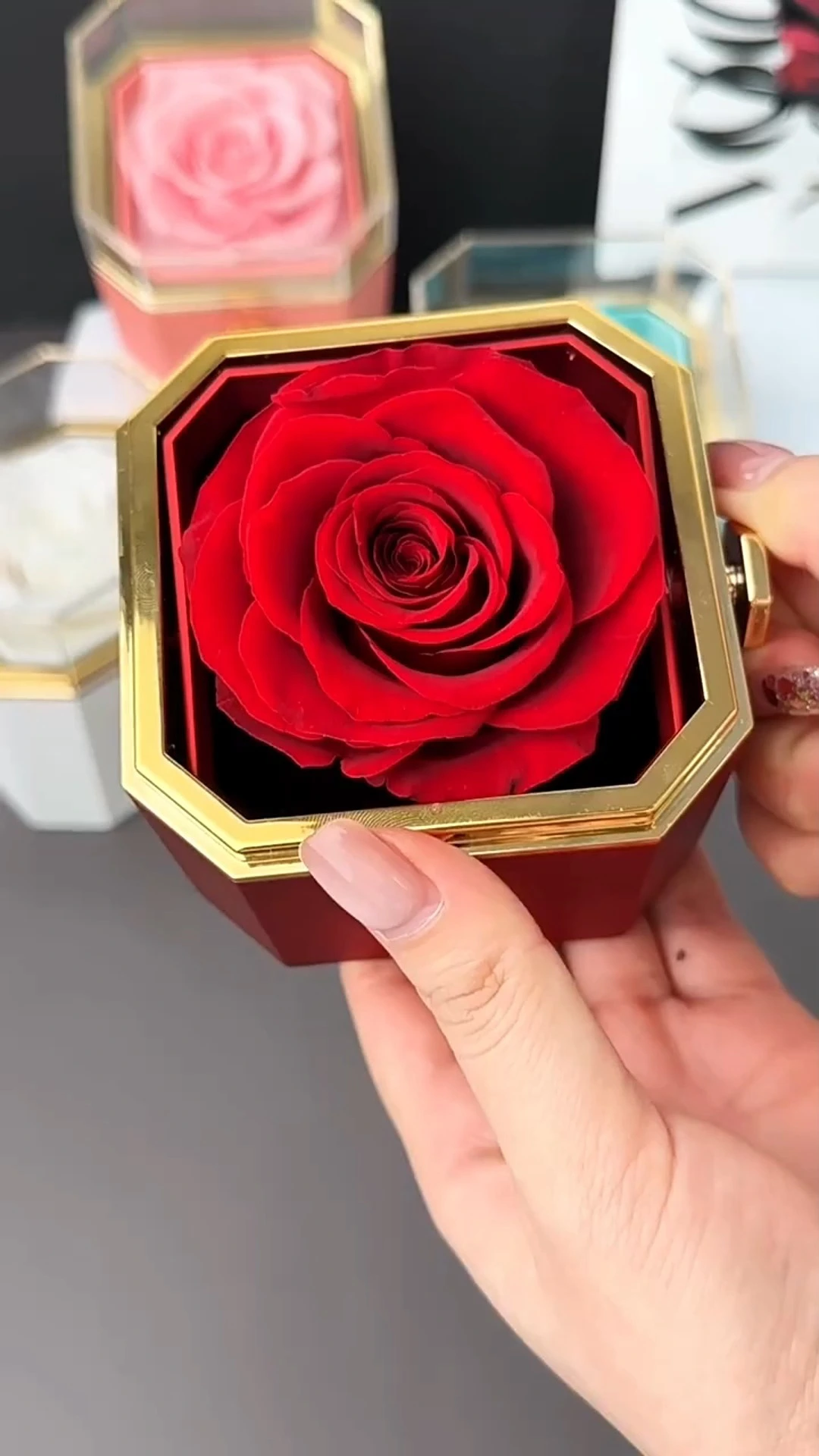 New creative octagonal rotating rose gift box acrylic paint everlasting flower ring necklace jewelry box 1