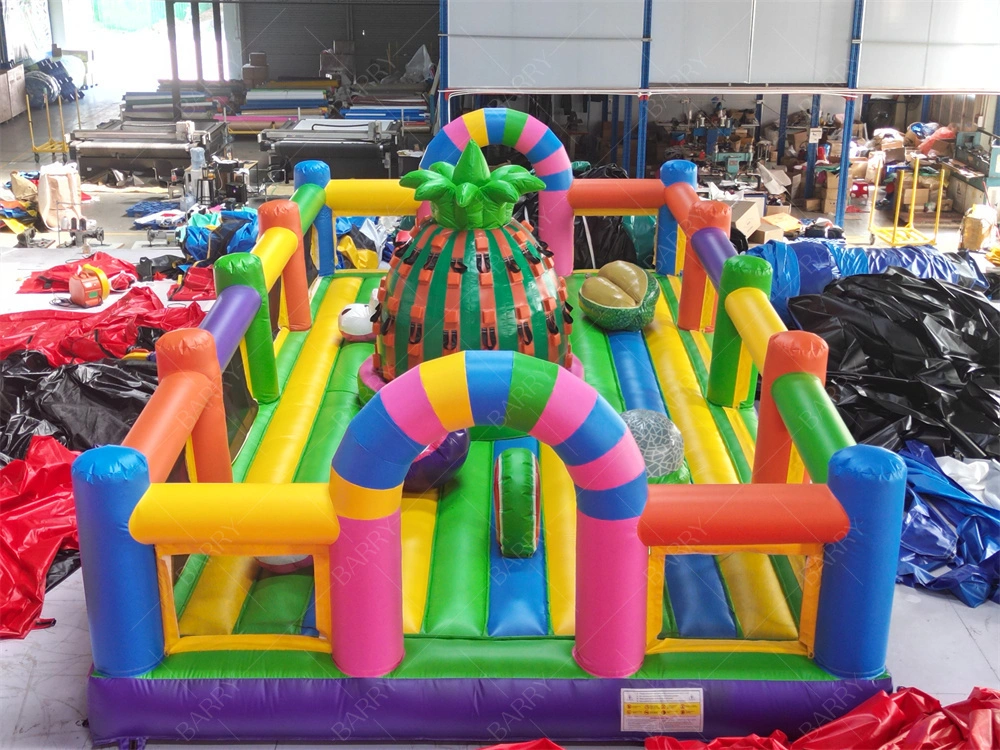 Frutas tropicales Parque temático inflable de la pared de escalada 1