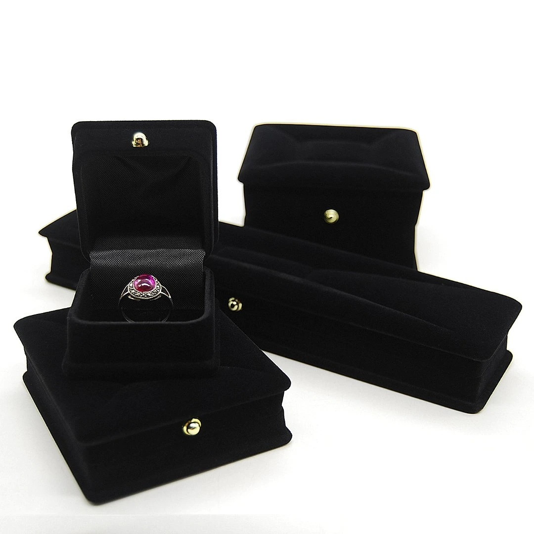 High-end pure black flocking gold buckle jewelry box ring necklace earrings necklace jewelry gift box 1