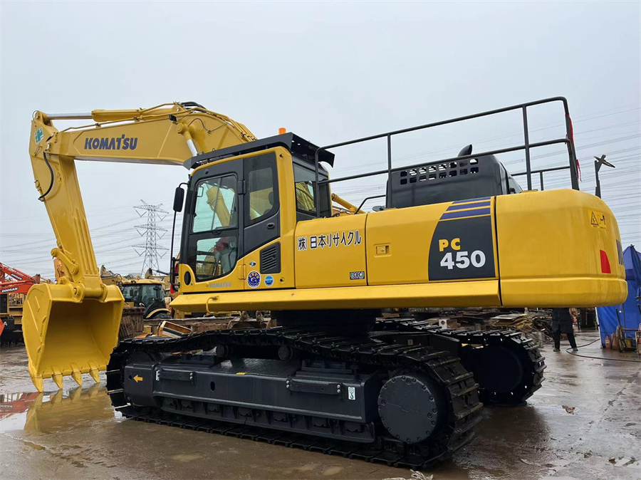 تجهیزات سنگین استفاده از Komatsu PC450-8 تجهیزات ساخت سطل بزرگ 1