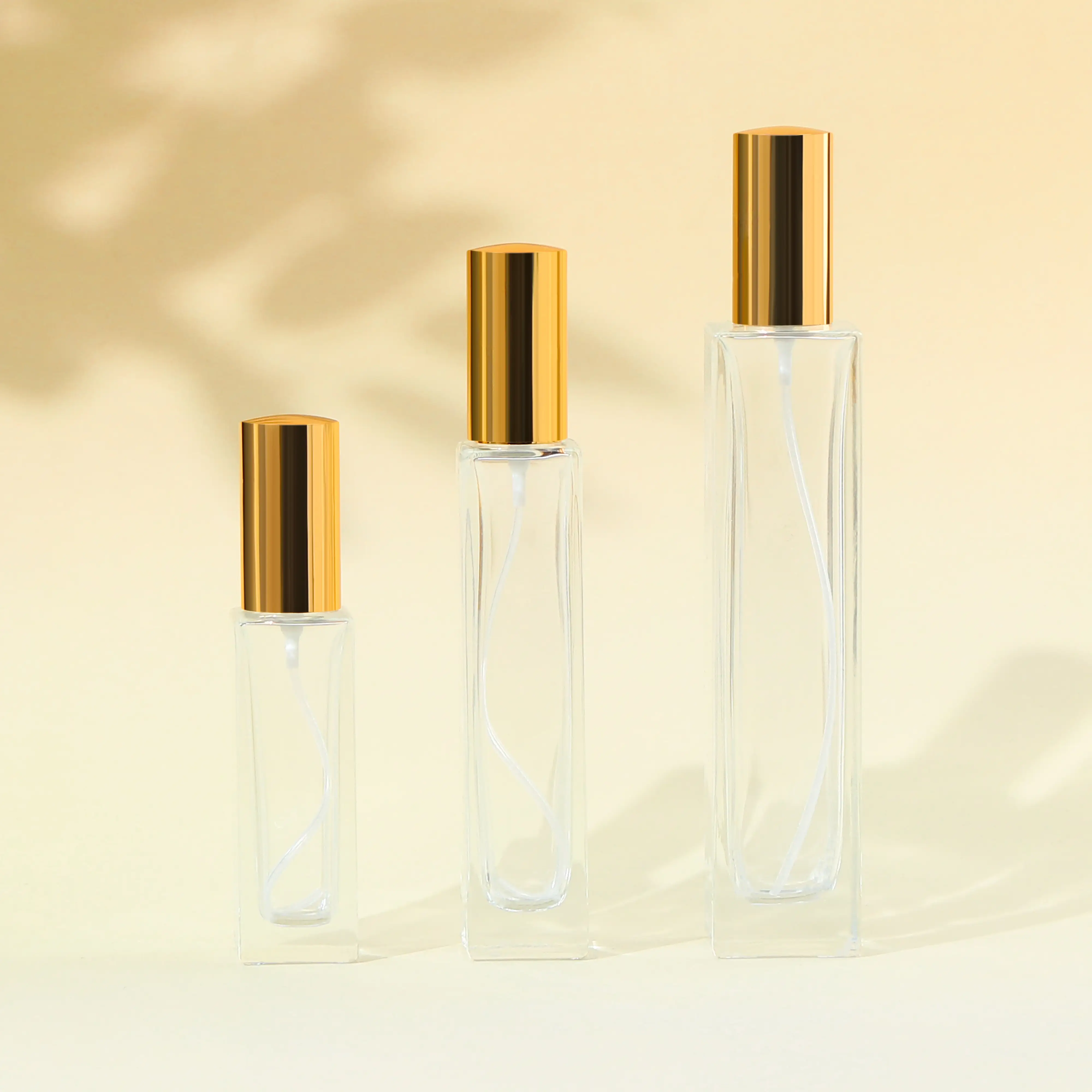 Custom Luxury Empty Glass Perfume Bottle Unique New Design 50ml and 100ml Sizes Handcrafted Glass Bottles 1