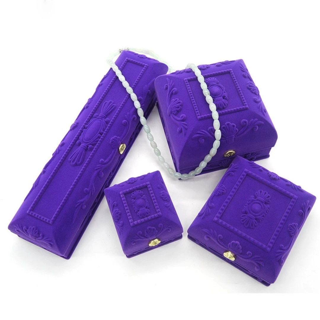 Three-dimensional relief flocked silk velvet fabric jewelry box pearl ring bracelet necklace bracelet jewelry packaging box 1
