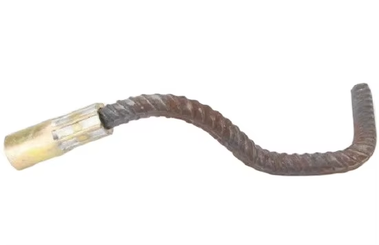 Lange wellige Schwanzstecker 3