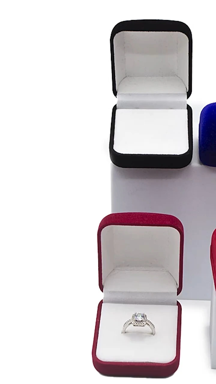 High-grade flocking arc top jewelry box ring earrings pendant storage box jewelry gift packaging box 1