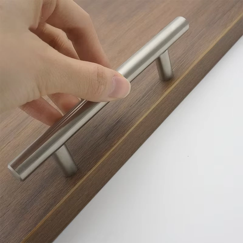 Poignées d'armoire en acier inoxydable classiques - Design minimaliste & lourde 1