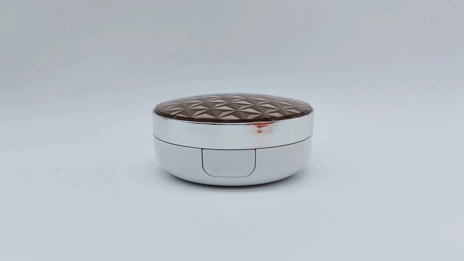 Estuche de polvos compactos con espejo BB Air Cushion Box de Advanced Makeup 1