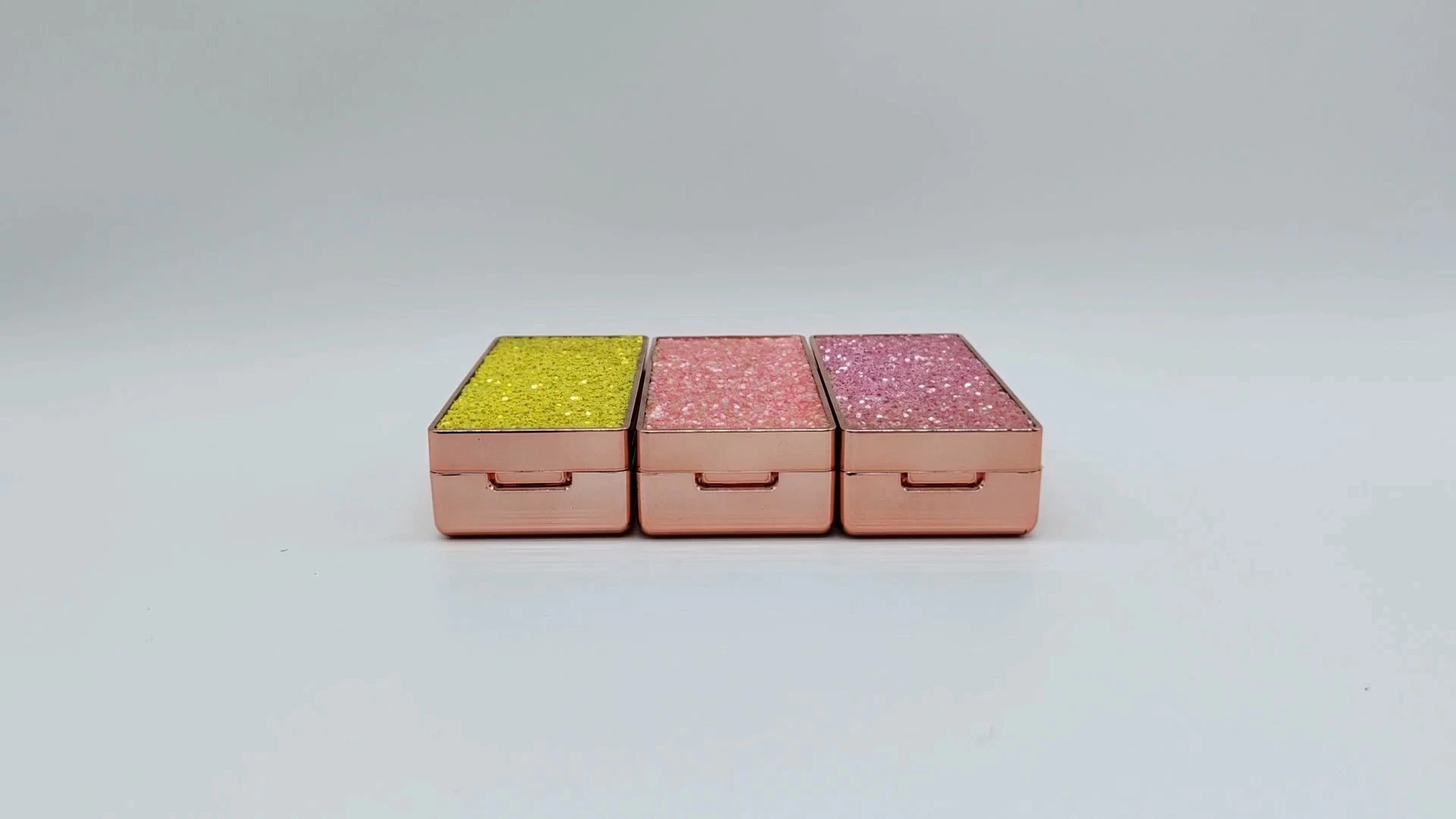 Hot selling diamond deco makeup box for eye shadow powder blusher 1