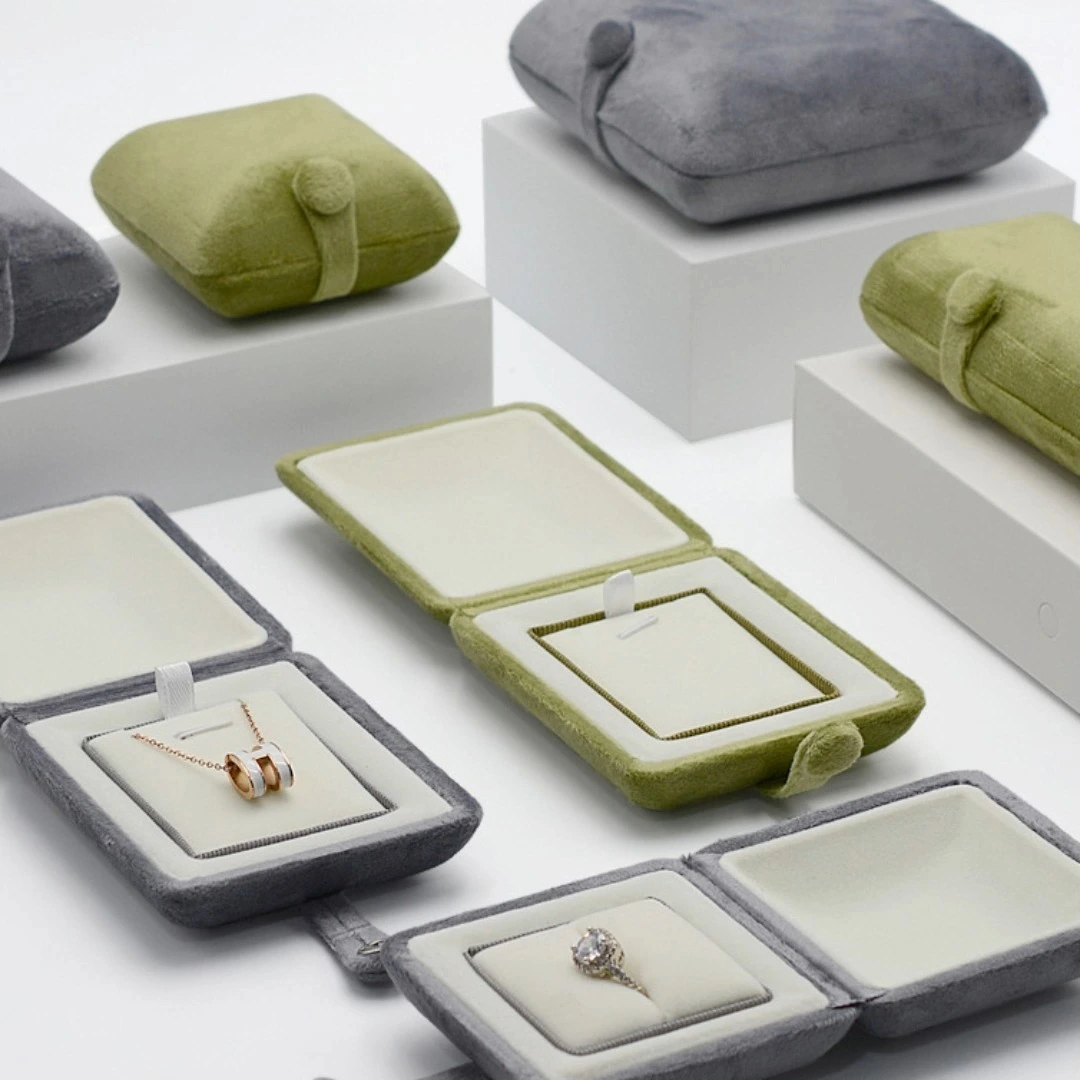 Creative velvet press button jewelry box ring earrings pendant bracelet jewelry gift packaging box 1