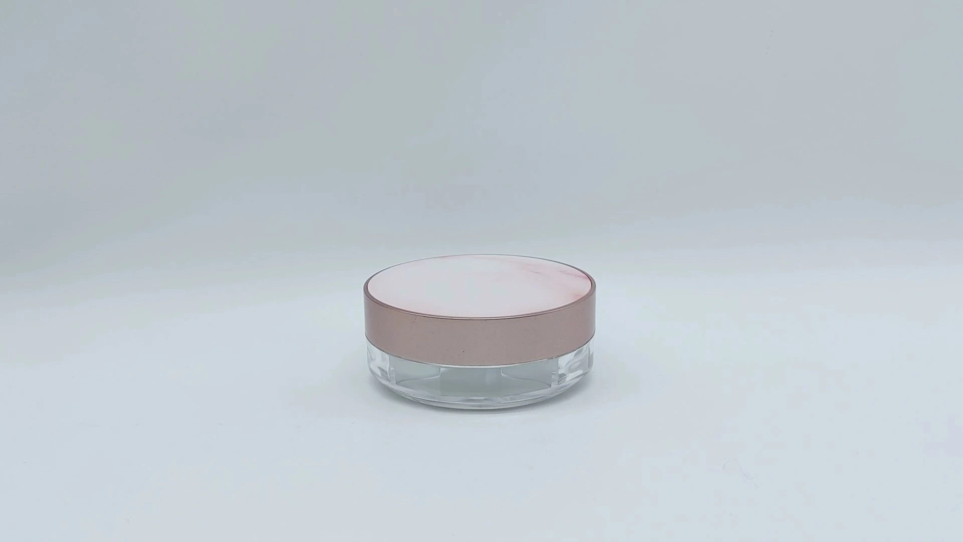Recyclable portable plastic can for powder blusher 1