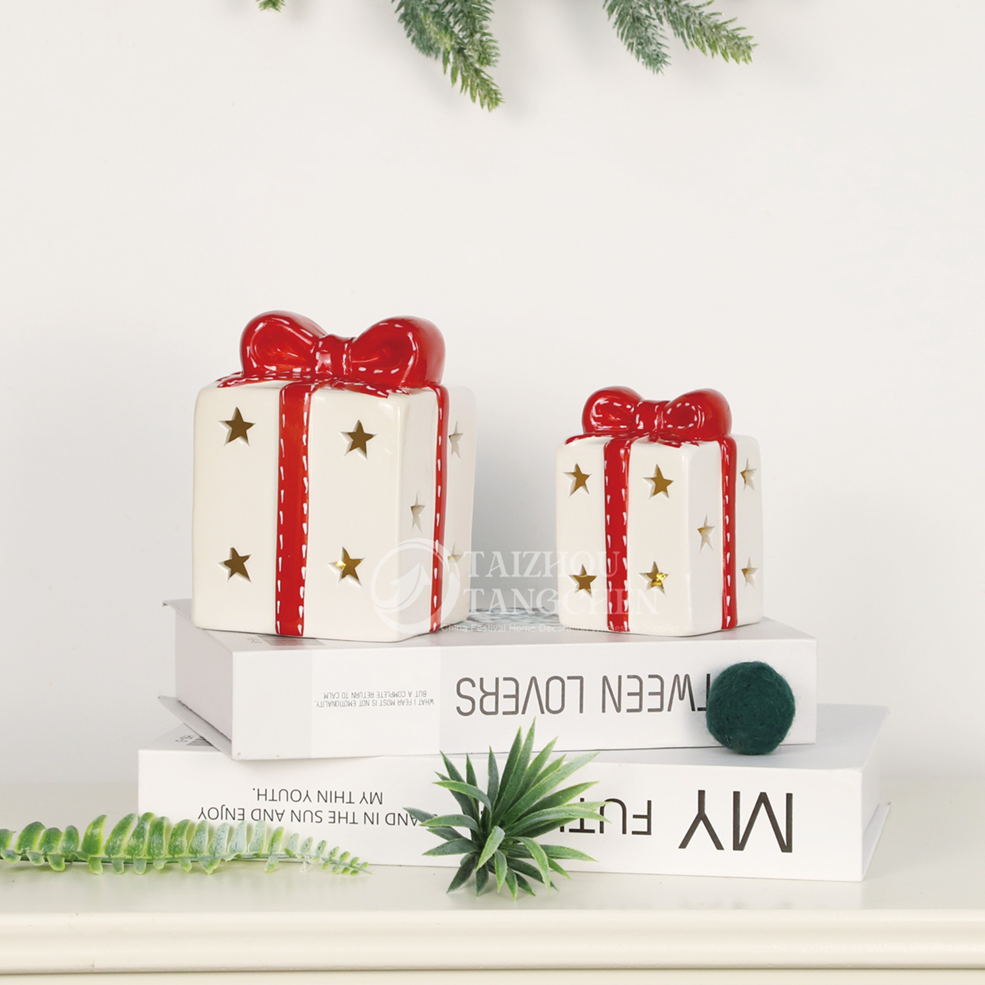 Großhandel Weihnachten Tischdekor Kamin Oreplace Ornament Keramik Gnome Leichte Geschenkbox Tangchen 4