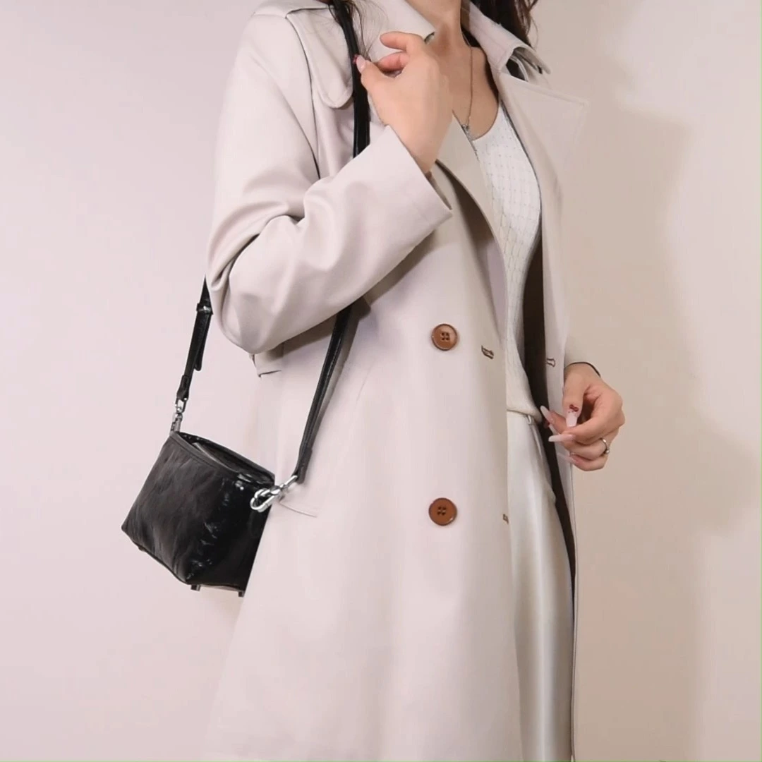 Nouveau sac à godet de grande capacité en cuir authentique minimaliste, sac à bandoulière à motif en rafale, sac à bandoulière de niche polyvalente 1