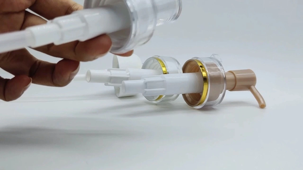 Manufacturer direct sales   luxury gold plastic pump spray shampoo bottle spray pump distributor 1