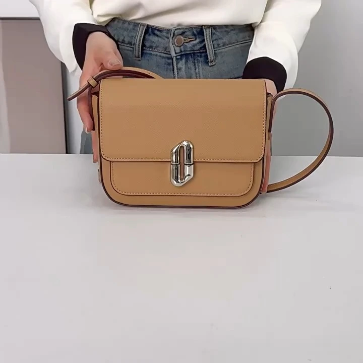 New Crossbody square Bag, Fashionable and Trendy Ladies' Bag, Large-capacity and High-quality Shoulder Bag 1