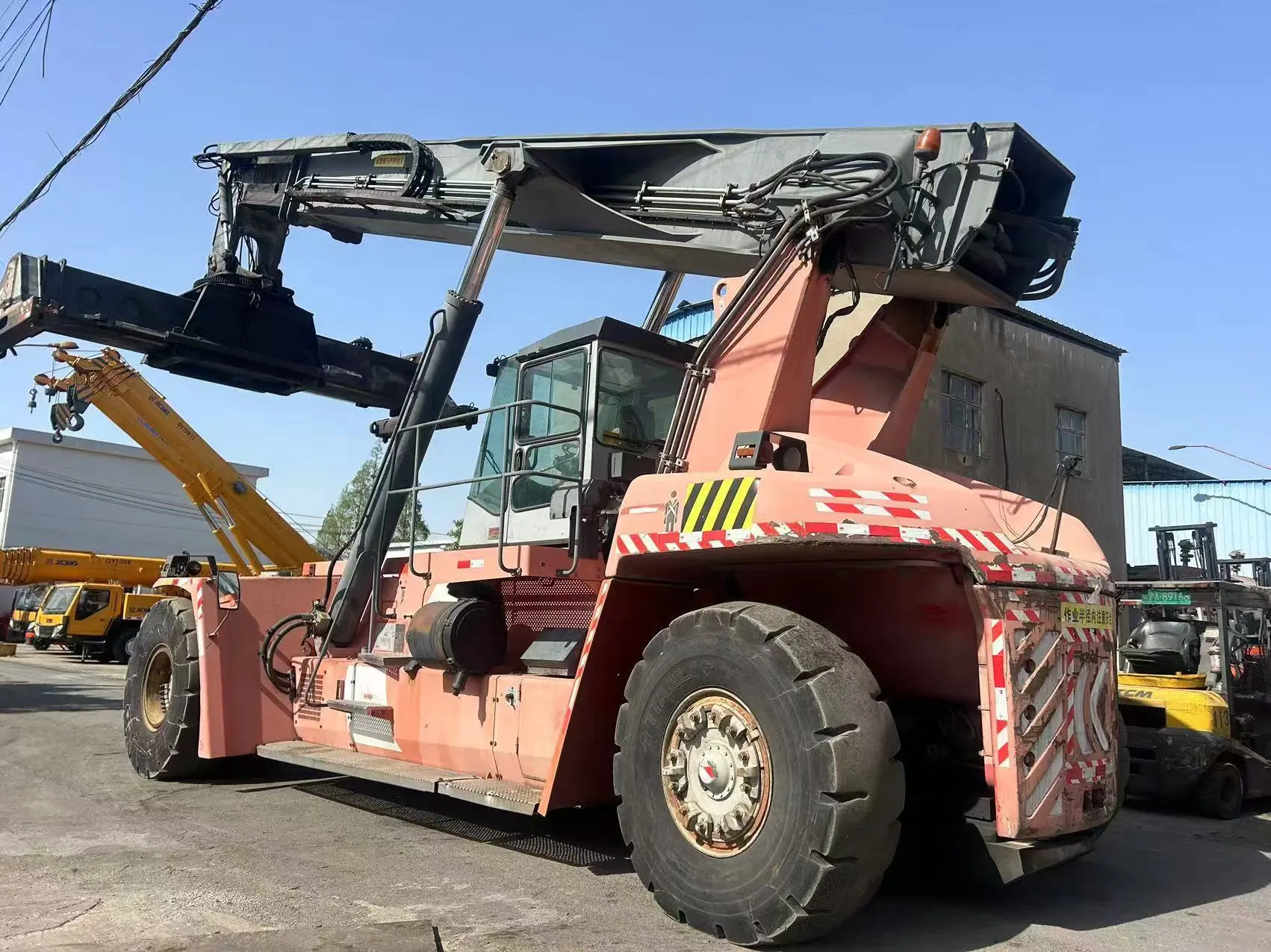 2019 KALMAR 45 Tons Reach Stacker Forklift High Quality Used Forklift in Shanghai Yard 1