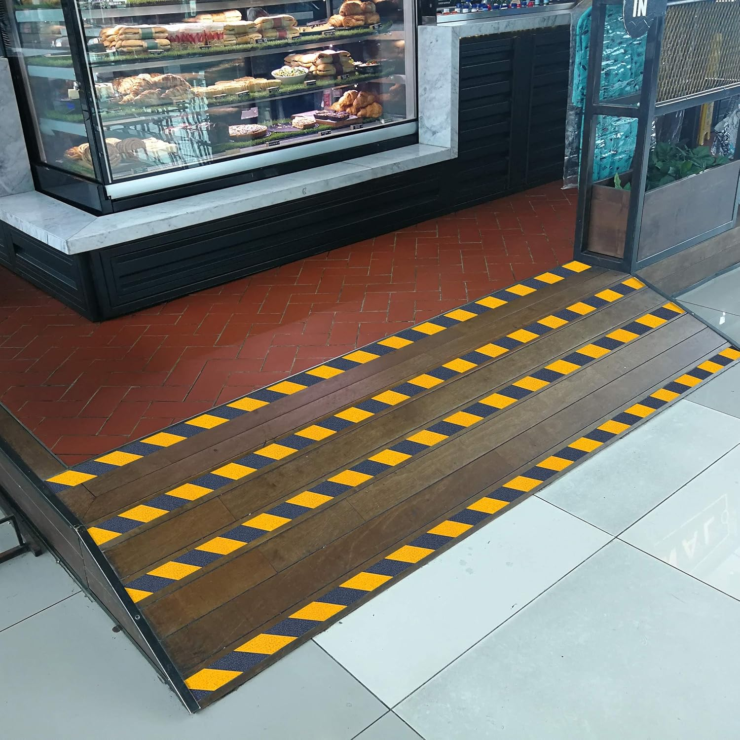 anti slip grip tape stairs