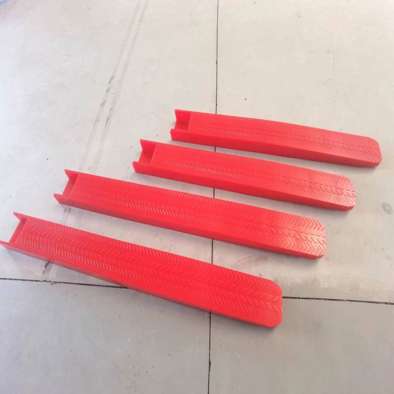 Informations sur l'expédition des manches de fourche de matériau PU