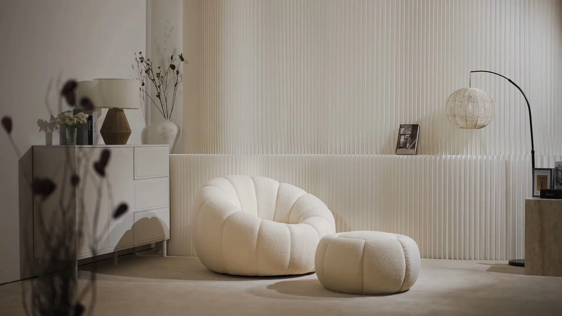 Pumpa Rotation Lounge -stol med ottoman ch024 1