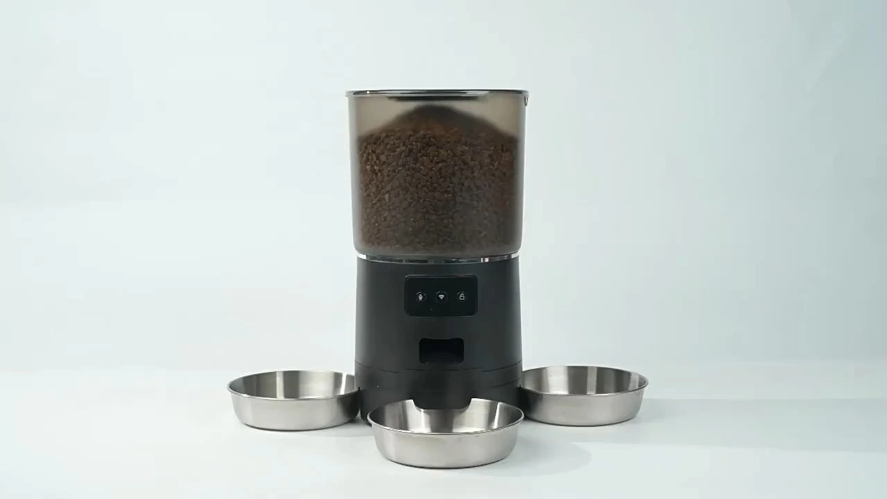 Alimentador de robot de dispensador de alimentos para mascotas de gran capacidad de gran capacidad 1