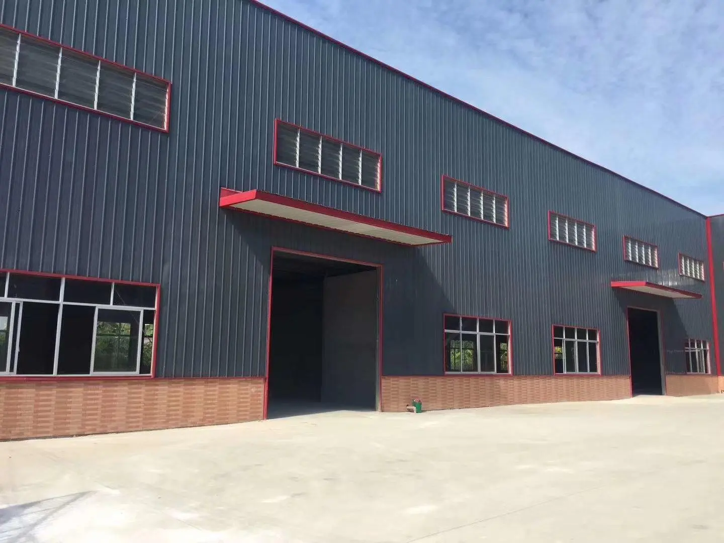 Factory Directly Wholesale Good Price Steel Structure  Warehouse 1