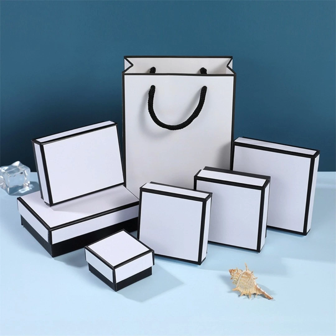 Caja de regalo de joyería de marco negro clásico Pendientes colgantes Pendientes Collar Cabecillo de llavero 1