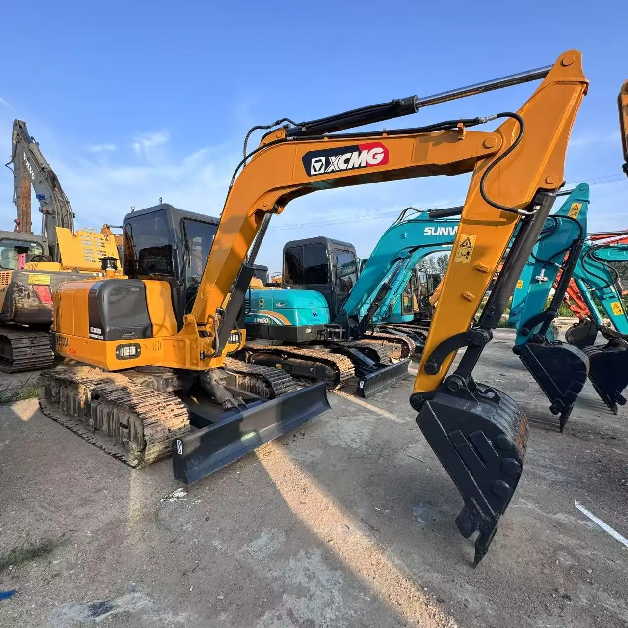 2020 XCMG XE60DA a utilisé l'excavatrice 6 tonnes d'occasion hydraulique Crawler Digger de haute qualité dans la livraison globale de Shanghai Yard 1